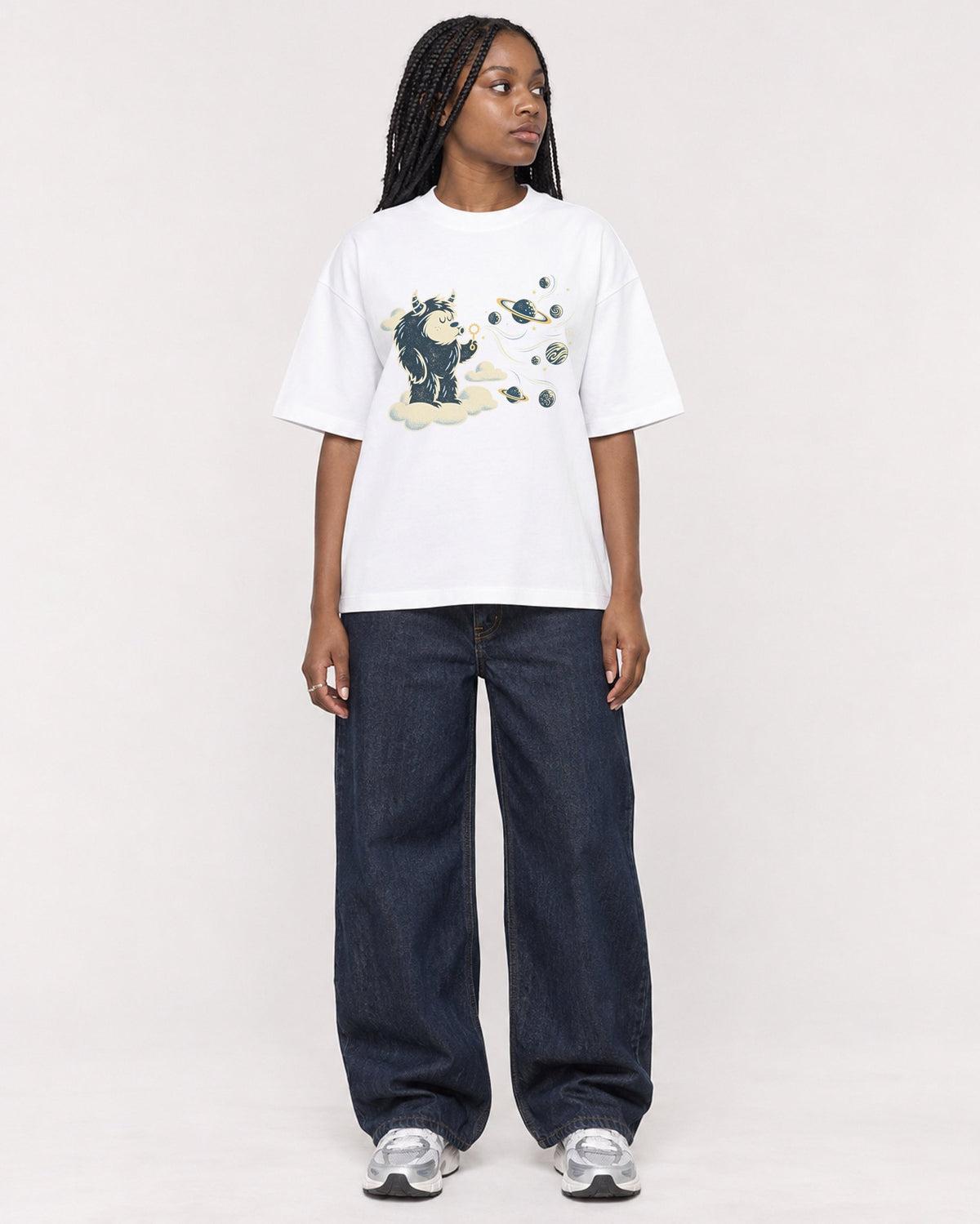 Mockup Boxy Heavyweight Tee White female full-body 04