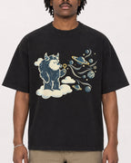 Mockup Boxy Heavyweight Tee Black male close-up 04