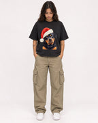 Mockup Boxy Heavyweight Tee Black female full-body 06