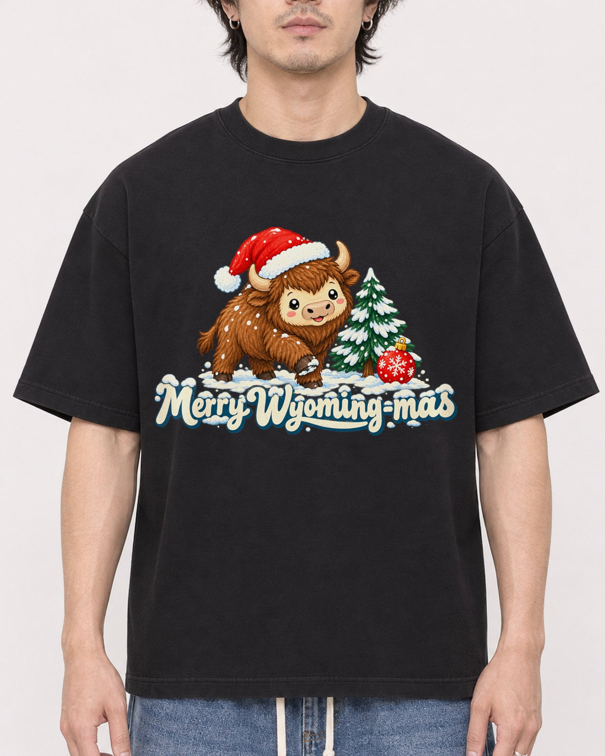 Mockup Boxy Heavyweight Tee Black male close-up 03