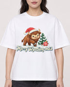 Mockup Boxy Heavyweight Tee White female close-up 03