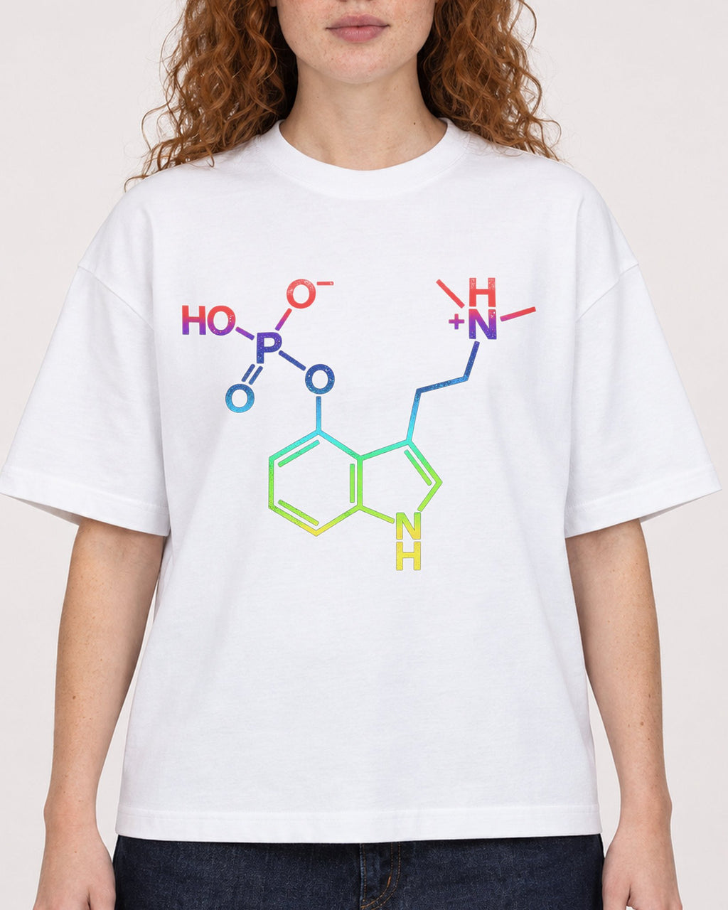 Mockup Boxy Heavyweight Tee White female close-up 09