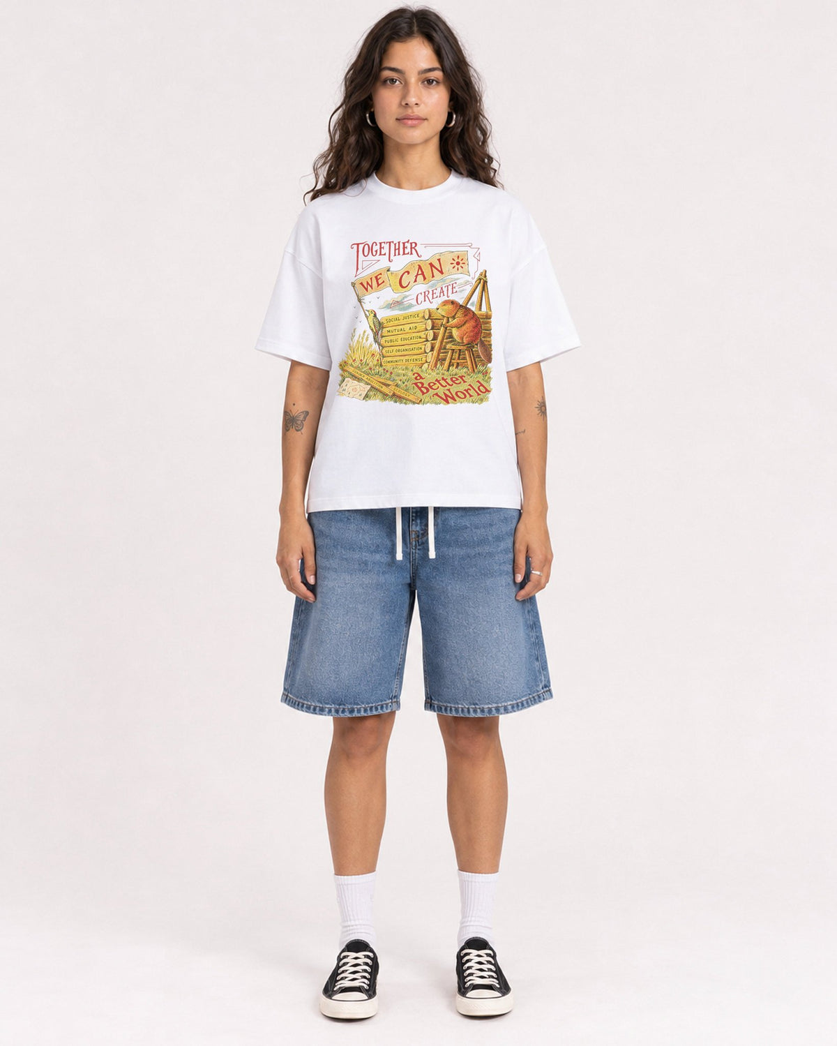 Mockup Boxy Heavyweight Tee White female full-body 06