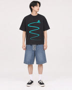 Mockup Boxy Heavyweight Tee Black male full-body 11