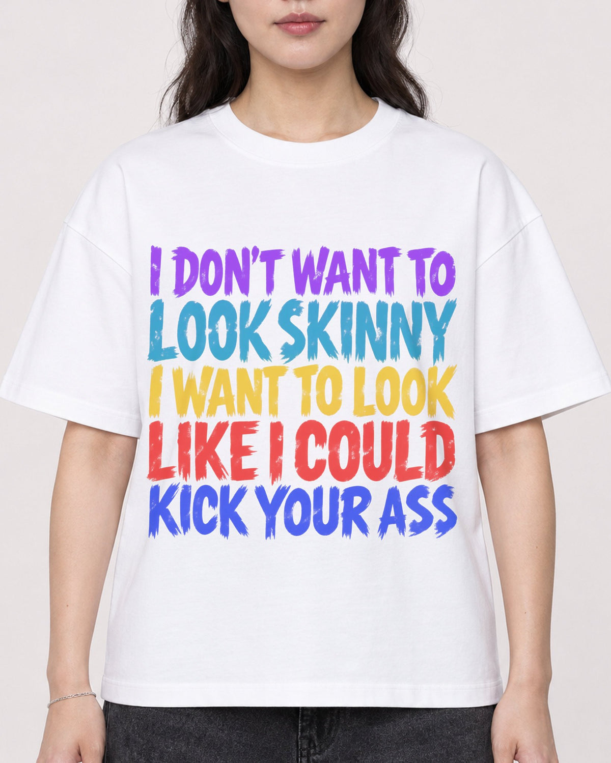 Mockup Boxy Heavyweight Tee White female close-up 03