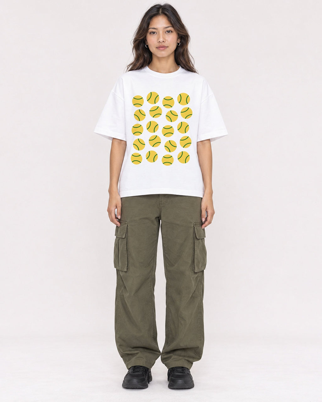 Mockup Boxy Heavyweight Tee White female full-body 02