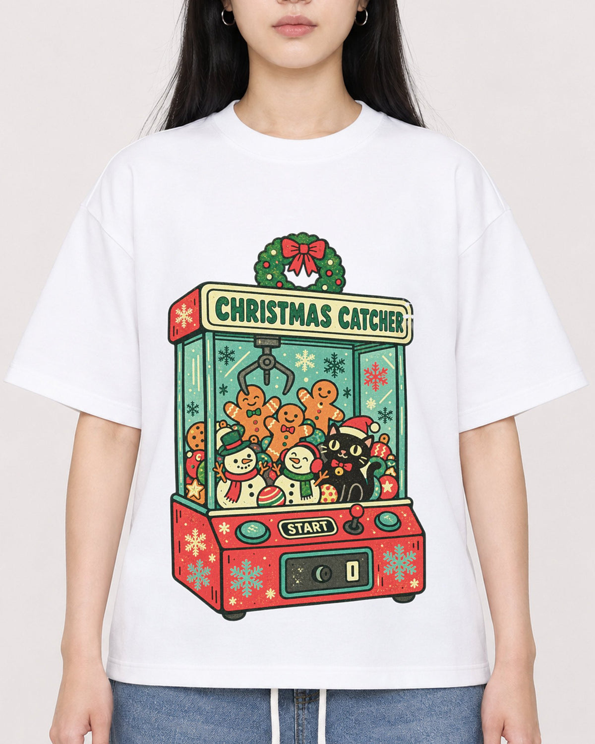 Mockup Boxy Heavyweight Tee White female close-up 01