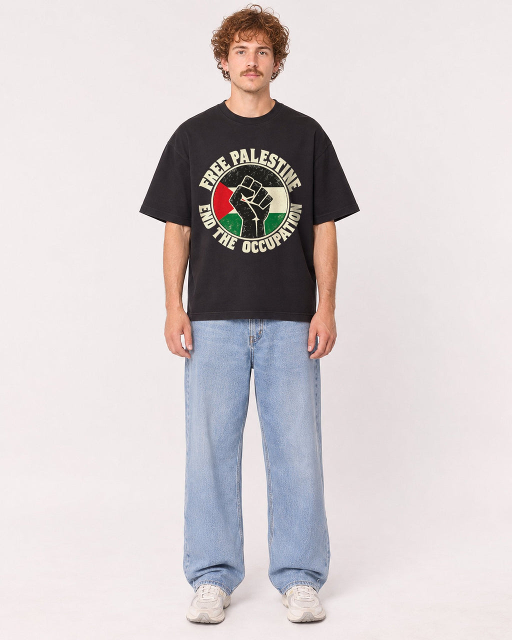 Mockup Boxy Heavyweight Tee Black male full-body 09