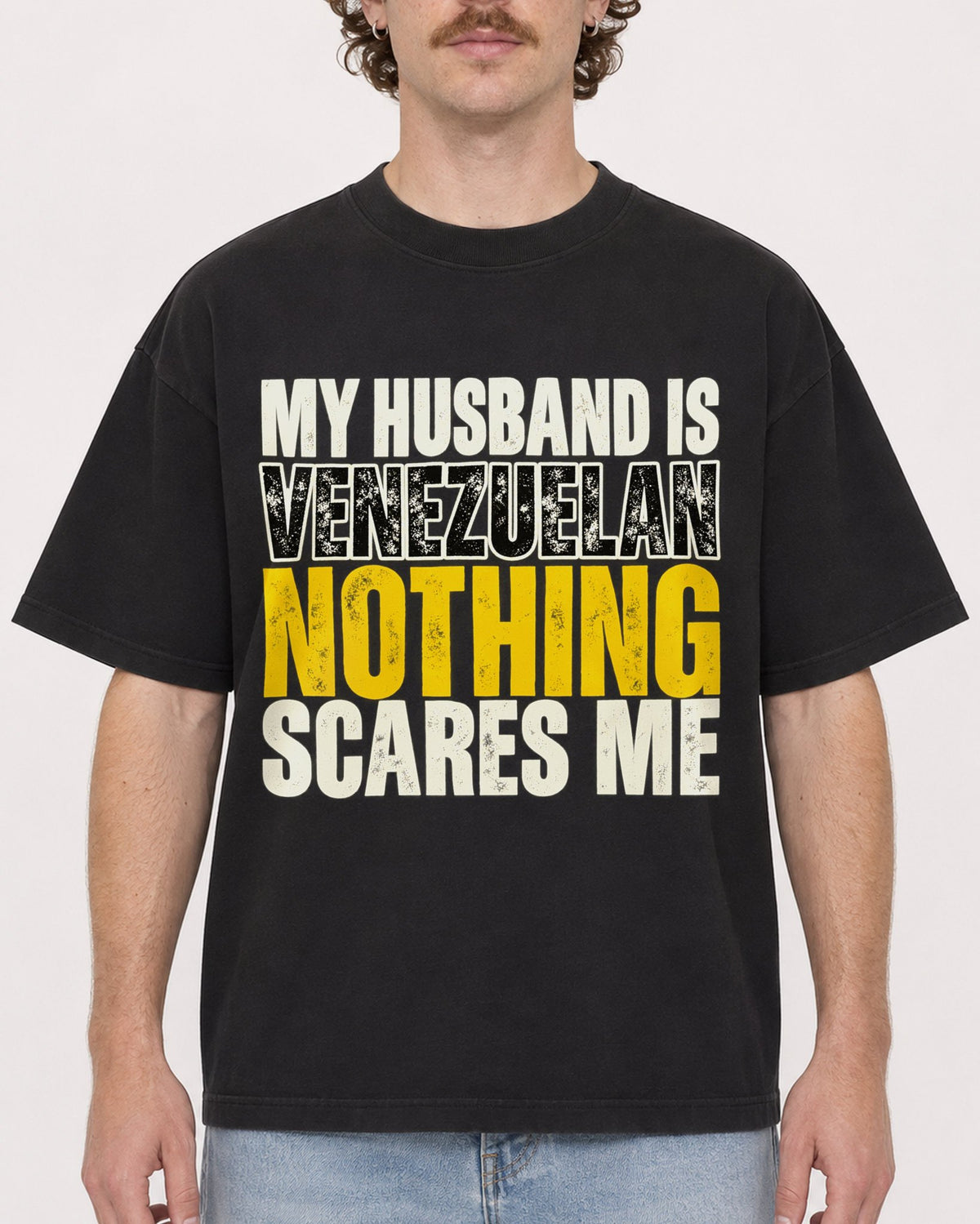 Mockup Boxy Heavyweight Tee Black male close-up 09