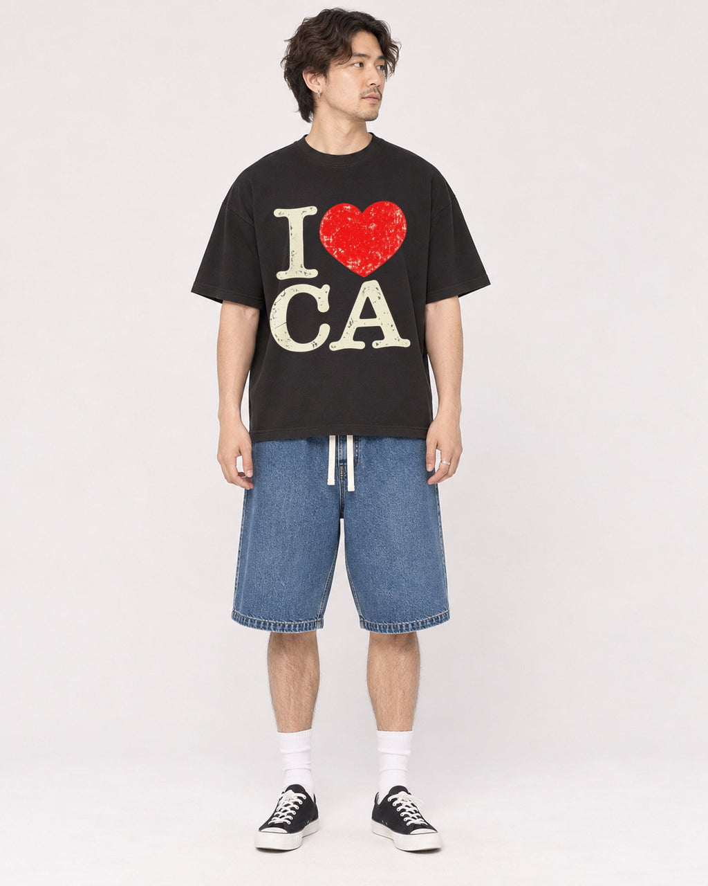 Mockup Boxy Heavyweight Tee Black male full-body 03