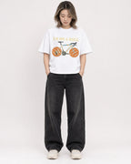 Mockup Boxy Heavyweight Tee White female full-body 33