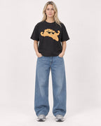 Mockup Boxy Heavyweight Tee Black female full-body 08