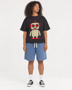 Mockup Boxy Heavyweight Tee Black female full-body 05