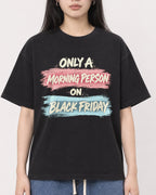 Mockup Boxy Heavyweight Tee Black female close-up 01