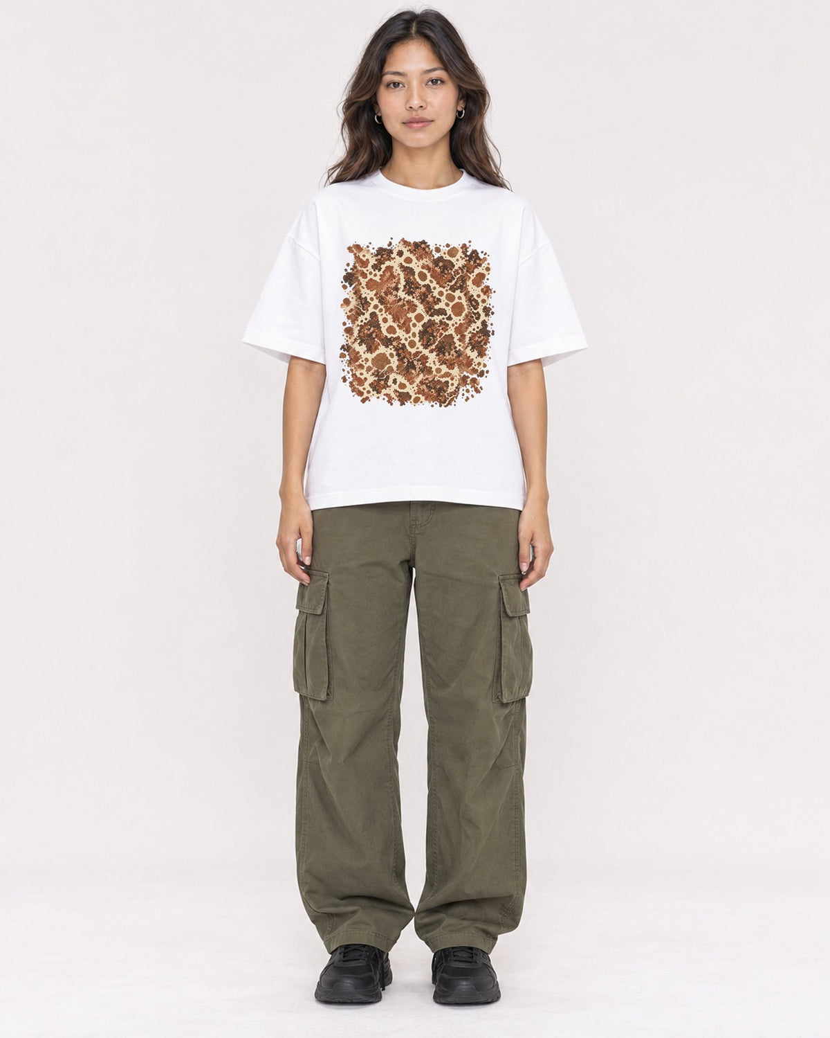 Mockup Boxy Heavyweight Tee White female full-body 02