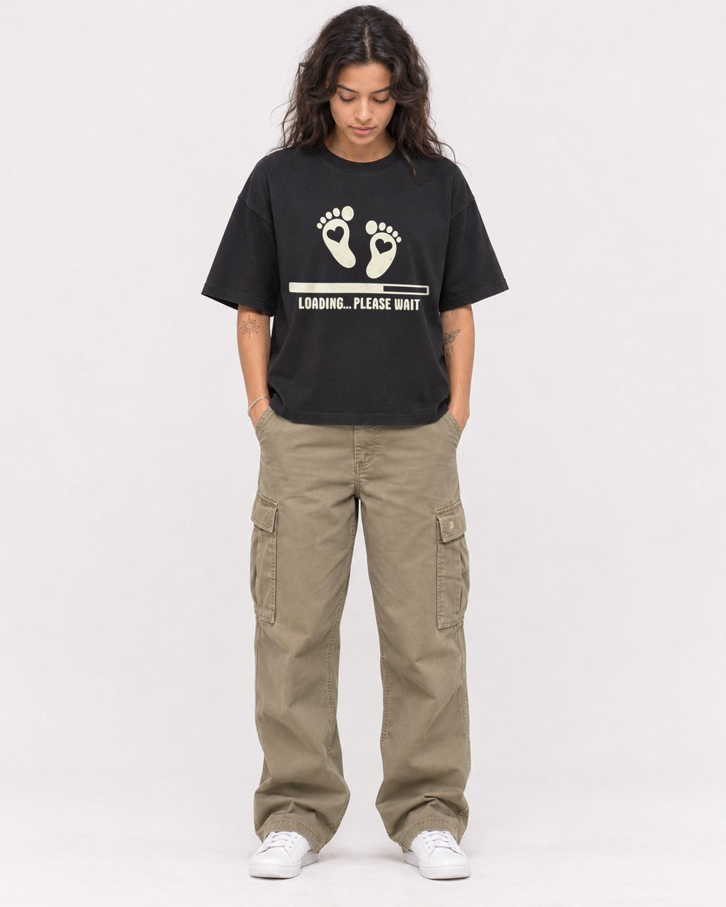 Mockup Boxy Heavyweight Tee Black female full-body 30