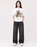 Mockup Boxy Heavyweight Tee White female full-body 03