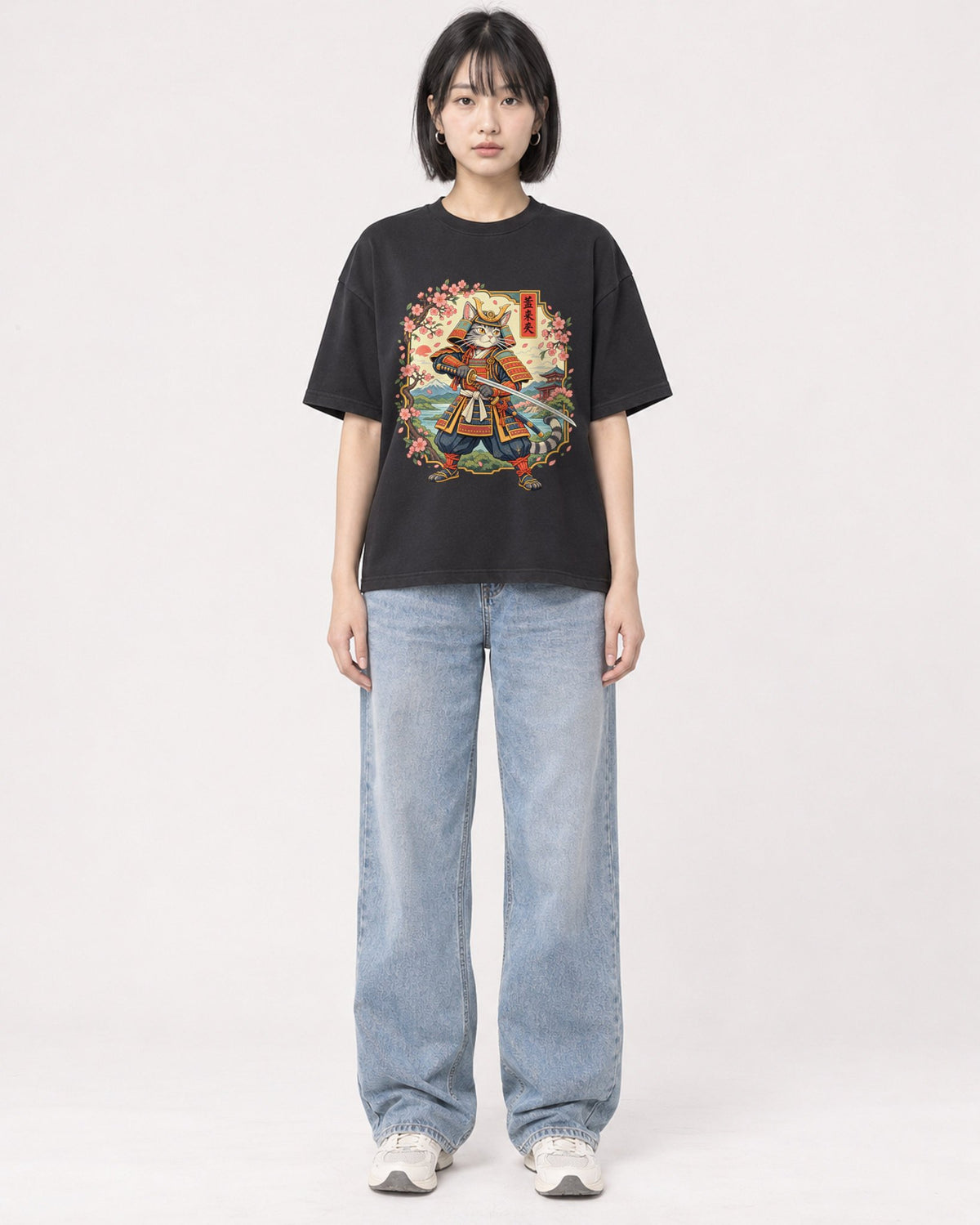 Mockup Boxy Heavyweight Tee Black female full-body 11