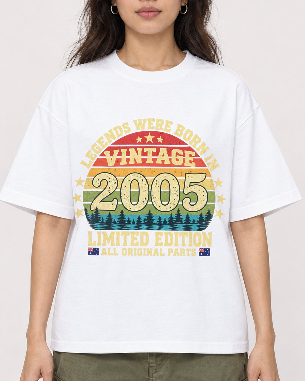 Mockup Boxy Heavyweight Tee White female close-up 02