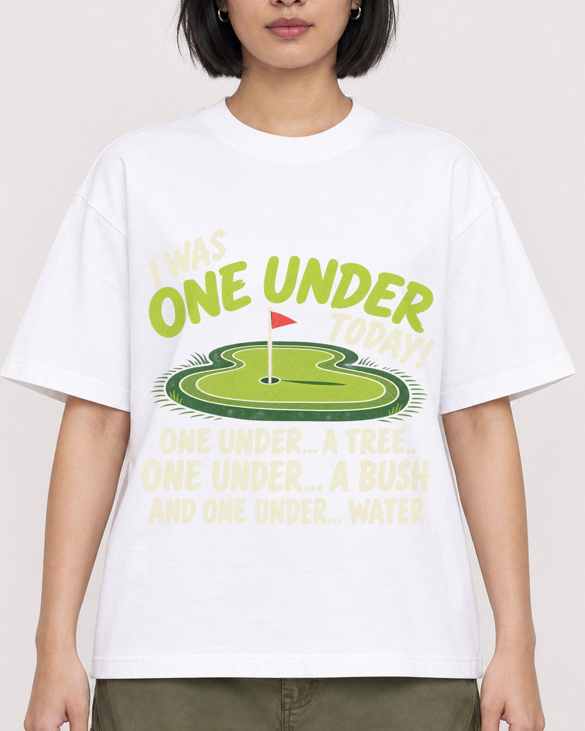 Mockup Boxy Heavyweight Tee White female close-up 32
