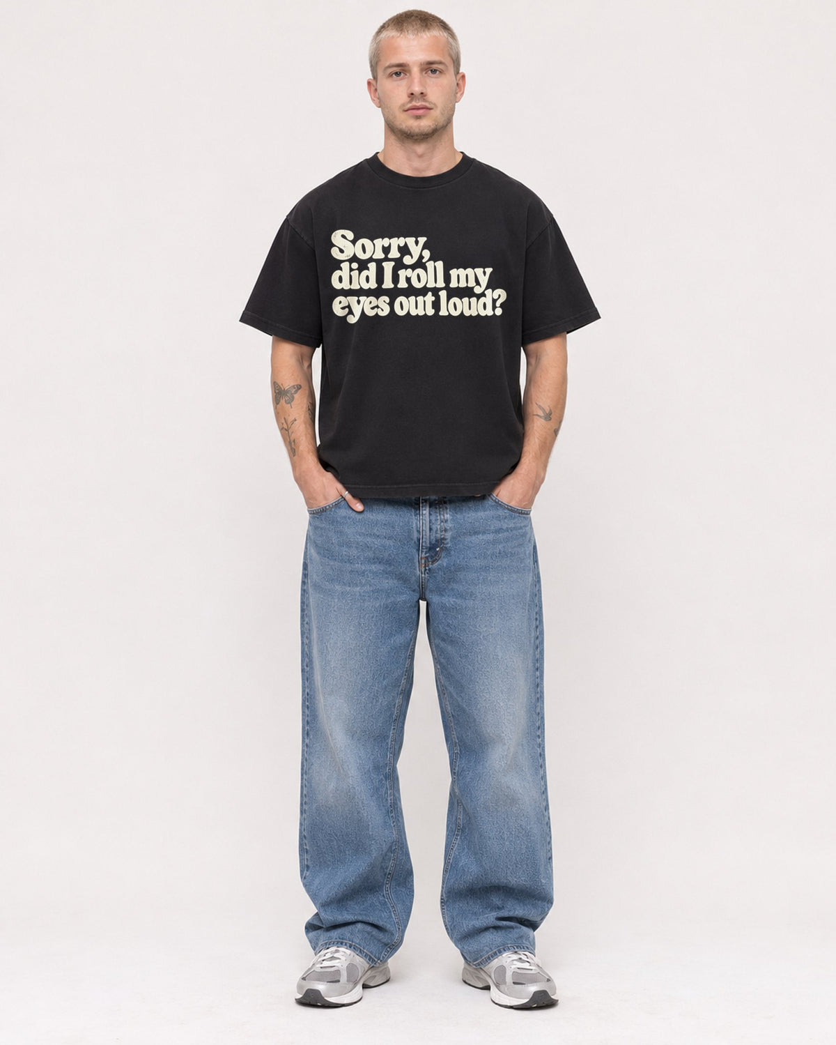 Mockup Boxy Heavyweight Tee Black male full-body 18