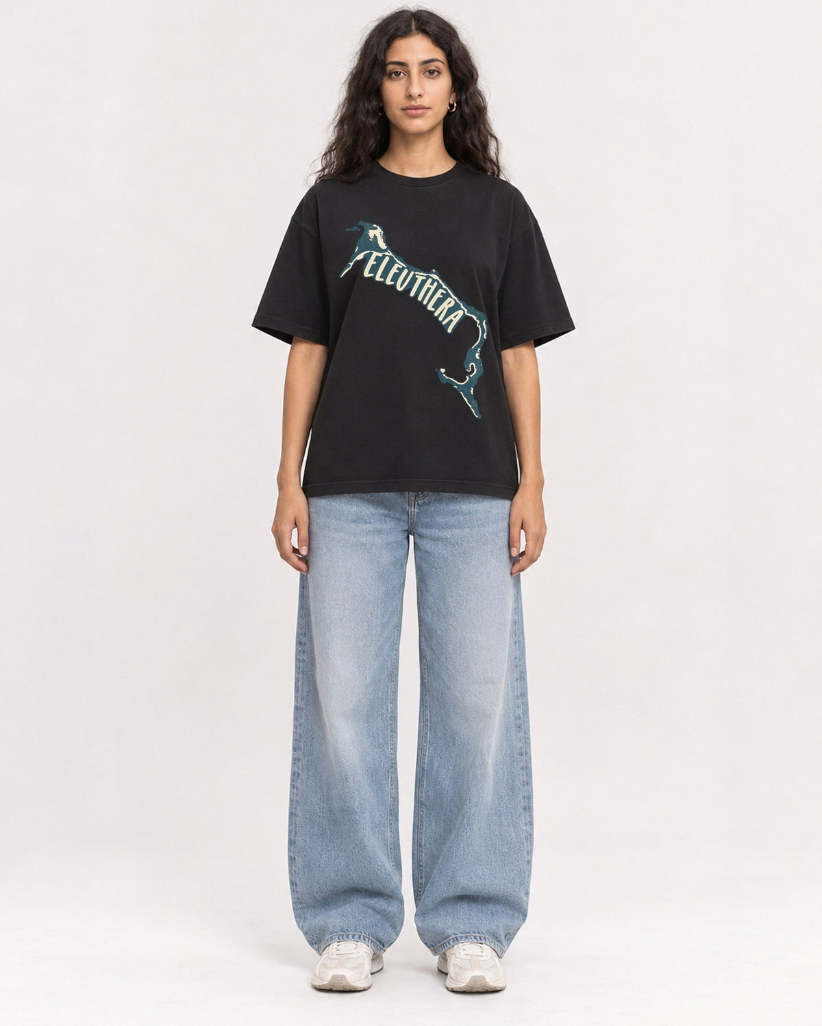 Mockup Boxy Heavyweight Tee Black female full-body 07