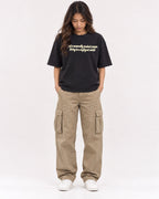 Mockup Boxy Heavyweight Tee Black female full-body 02