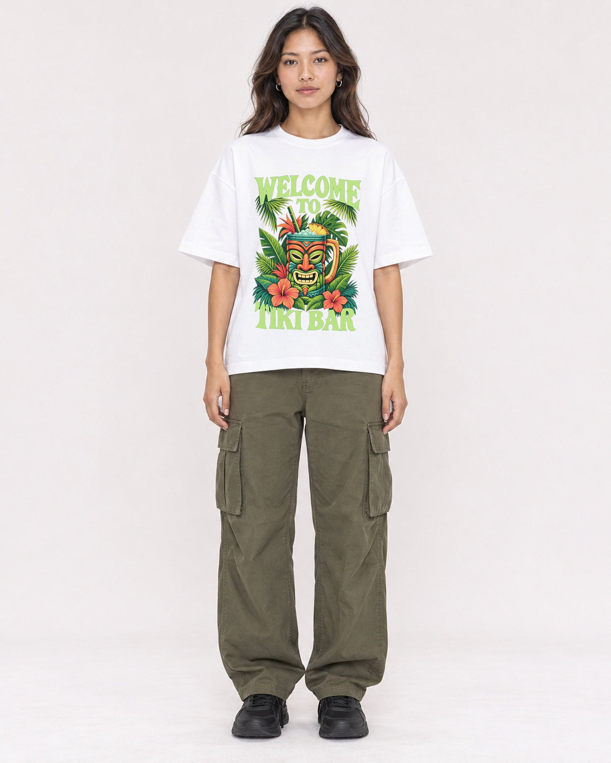 Mockup Boxy Heavyweight Tee White female full-body 02