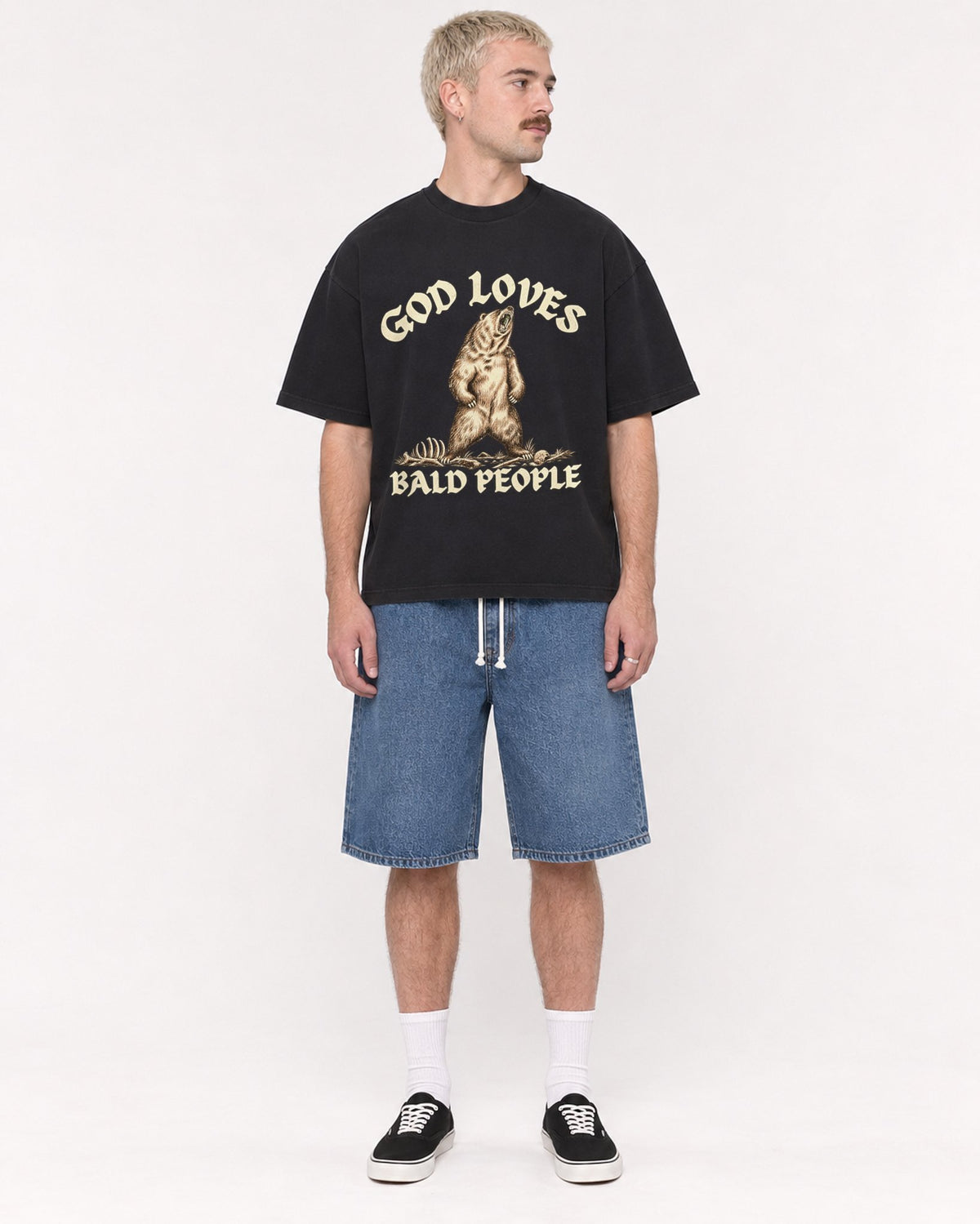 Mockup Boxy Heavyweight Tee Black male full-body 39