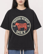 Mockup Boxy Heavyweight Tee Black female close-up 01