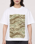 Mockup Boxy Heavyweight Tee White female close-up 03