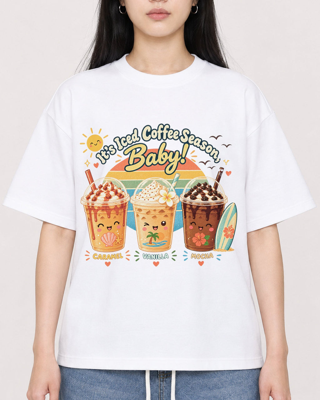 Mockup Boxy Heavyweight Tee White female close-up 01
