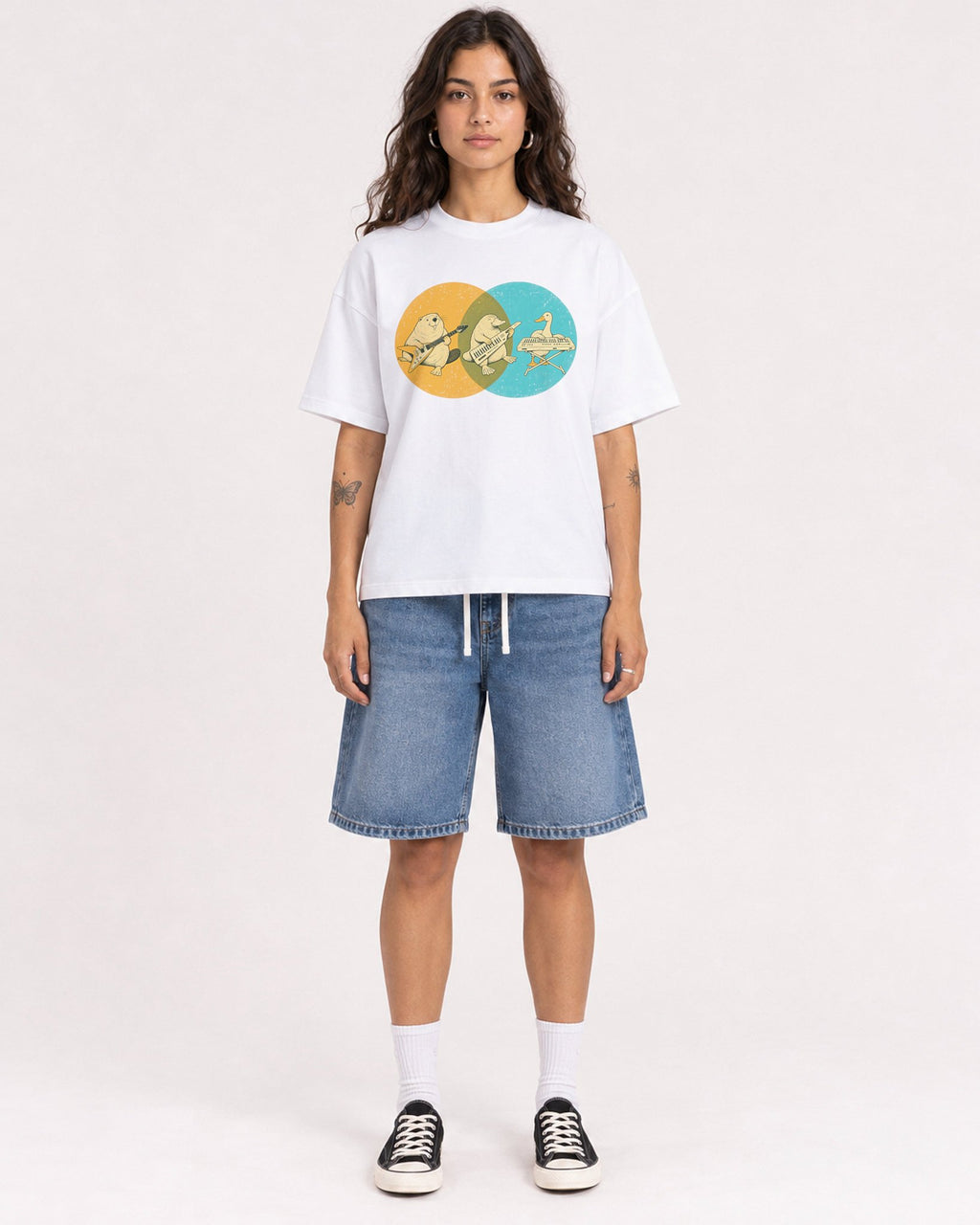 Mockup Boxy Heavyweight Tee White female full-body 06