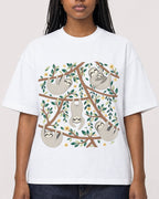 Mockup Boxy Heavyweight Tee White female close-up 04
