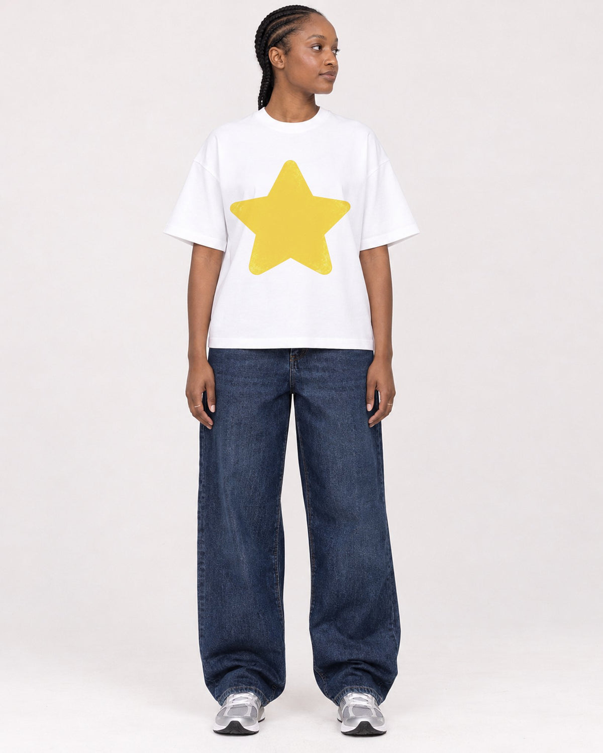 Mockup Boxy Heavyweight Tee White female full-body 44