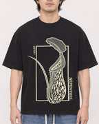 Mockup Boxy Heavyweight Tee Black male close-up 03