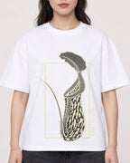Mockup Boxy Heavyweight Tee White female close-up 03