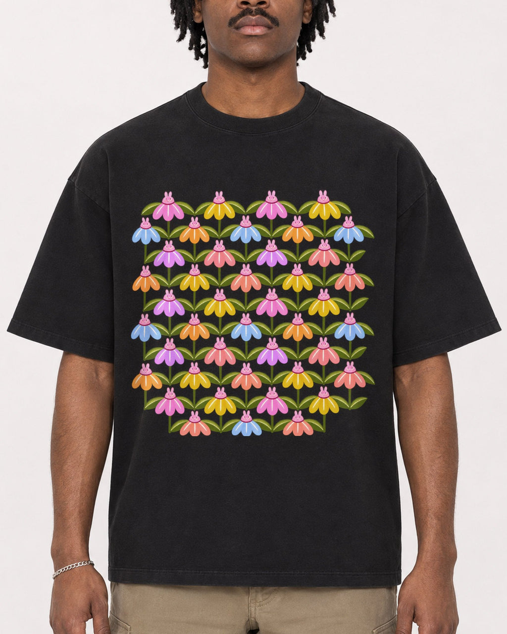 Mockup Boxy Heavyweight Tee Black male close-up 04