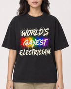 Mockup Boxy Heavyweight Tee Black female close-up 02