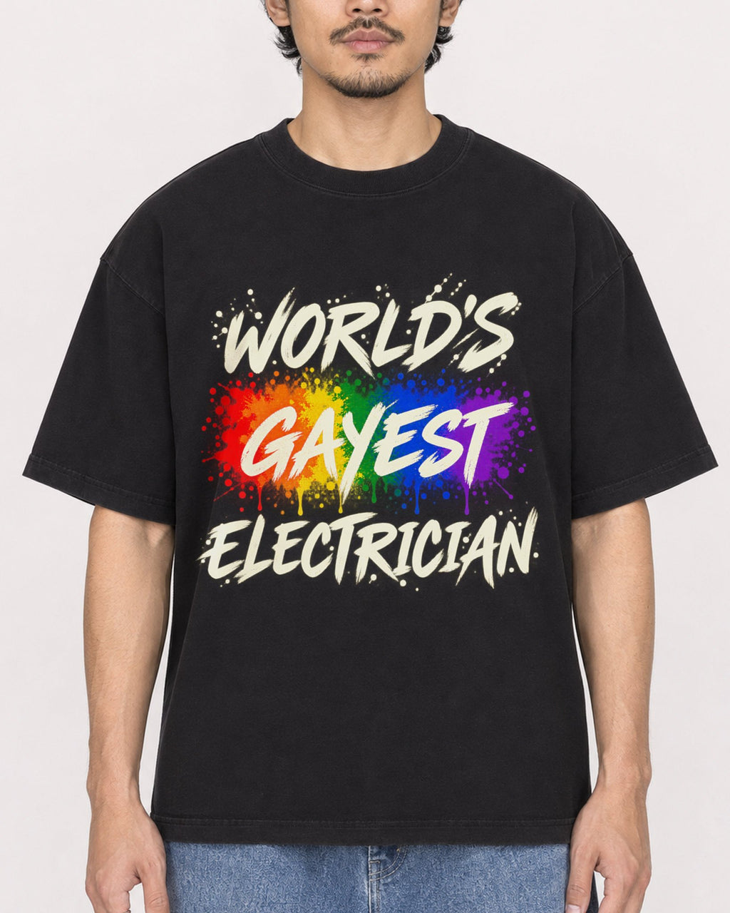 Mockup Boxy Heavyweight Tee Black male close-up 02