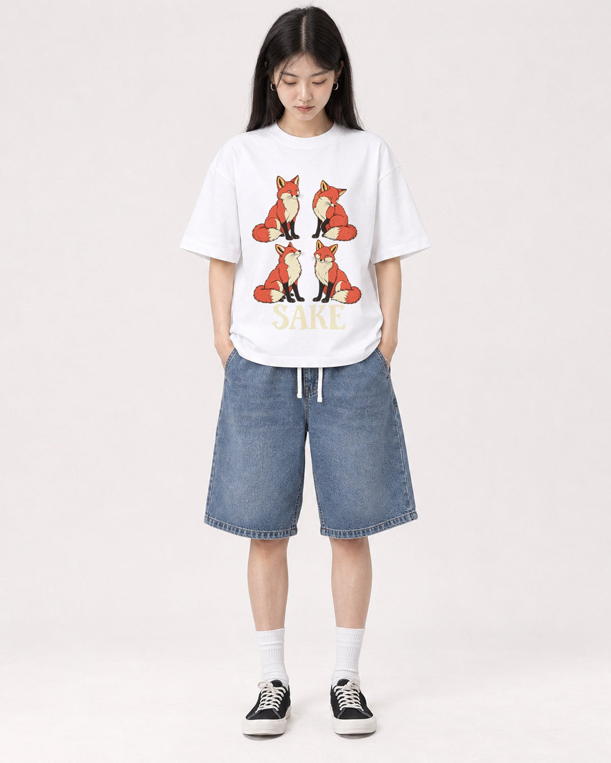 Mockup Boxy Heavyweight Tee White female full-body 01