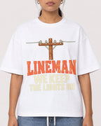 Mockup Boxy Heavyweight Tee White female close-up 16