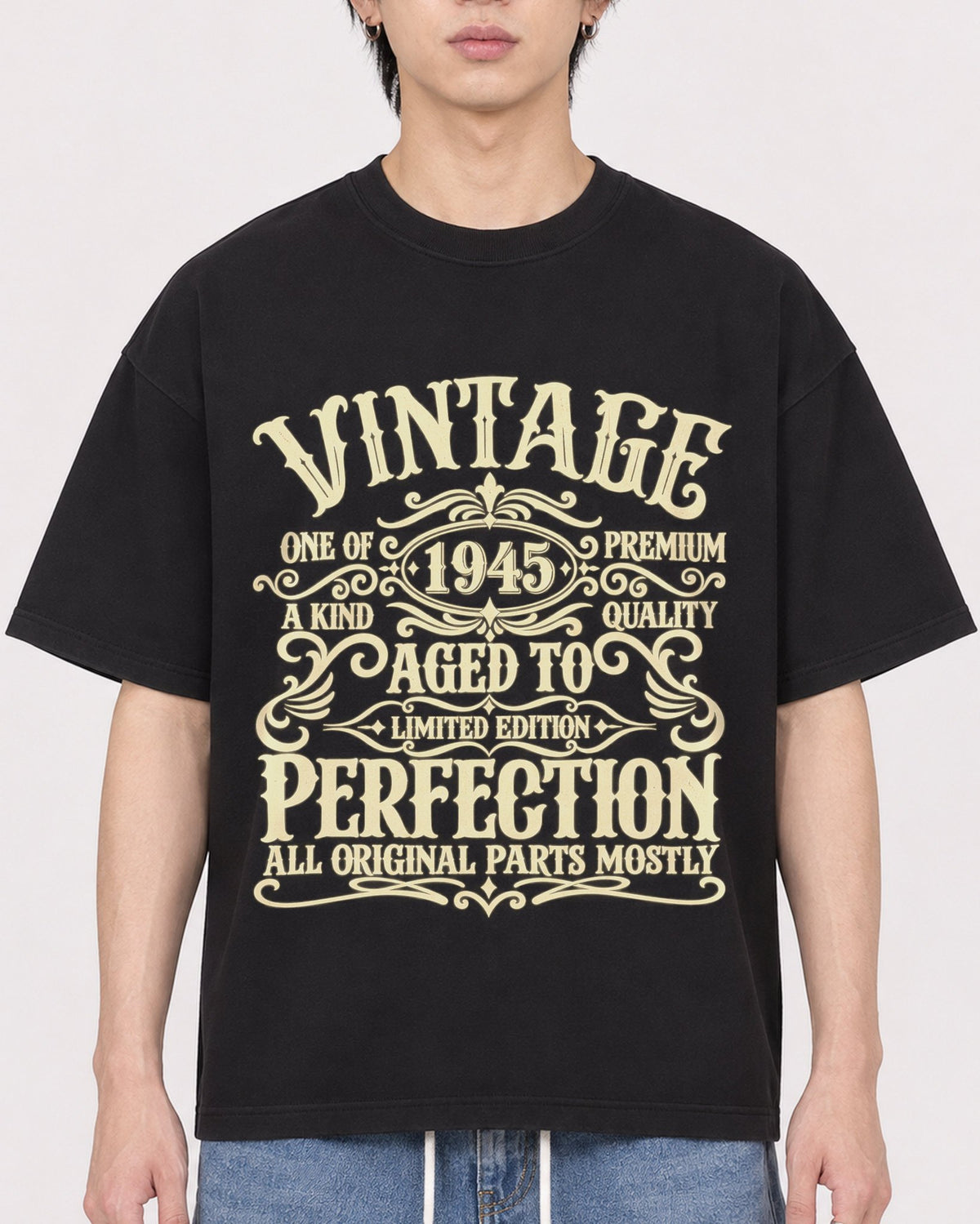 Mockup Boxy Heavyweight Tee Black male close-up 11