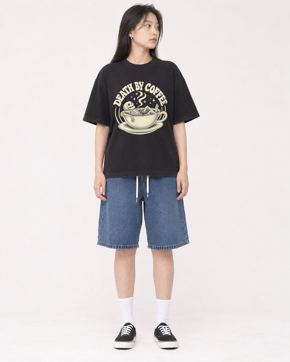 Mockup Boxy Heavyweight Tee Black female full-body 01