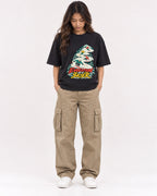 Mockup Boxy Heavyweight Tee Black female full-body 02