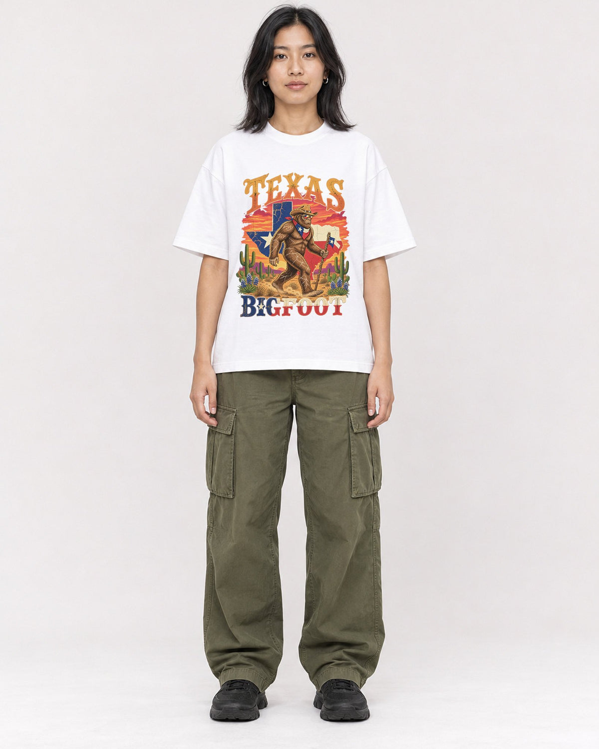 Mockup Boxy Heavyweight Tee White female full-body 22