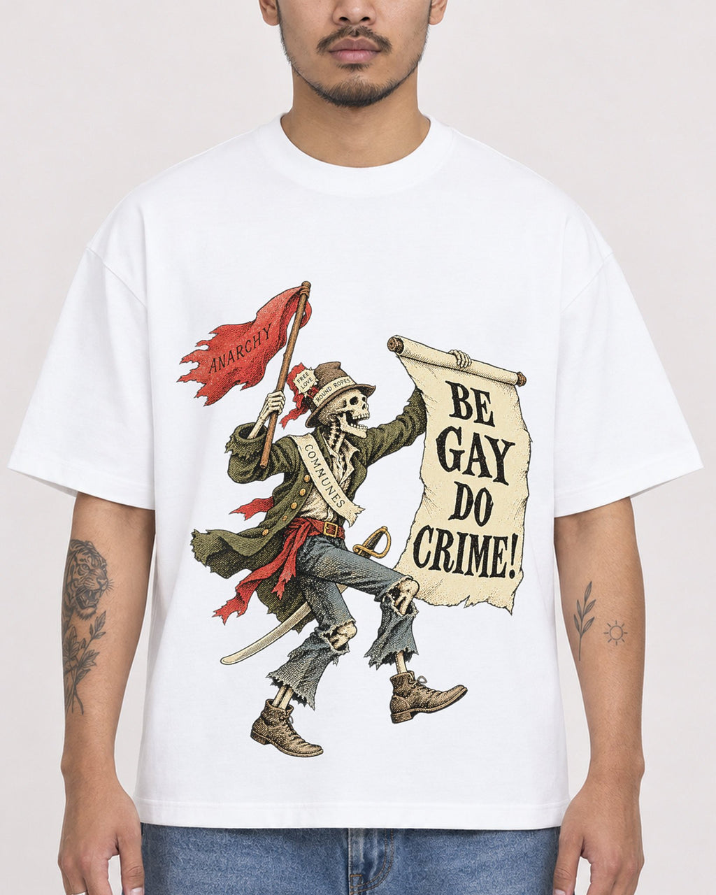Mockup Boxy Heavyweight Tee White male close-up 12
