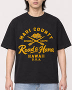 Mockup Boxy Heavyweight Tee Black male close-up 41