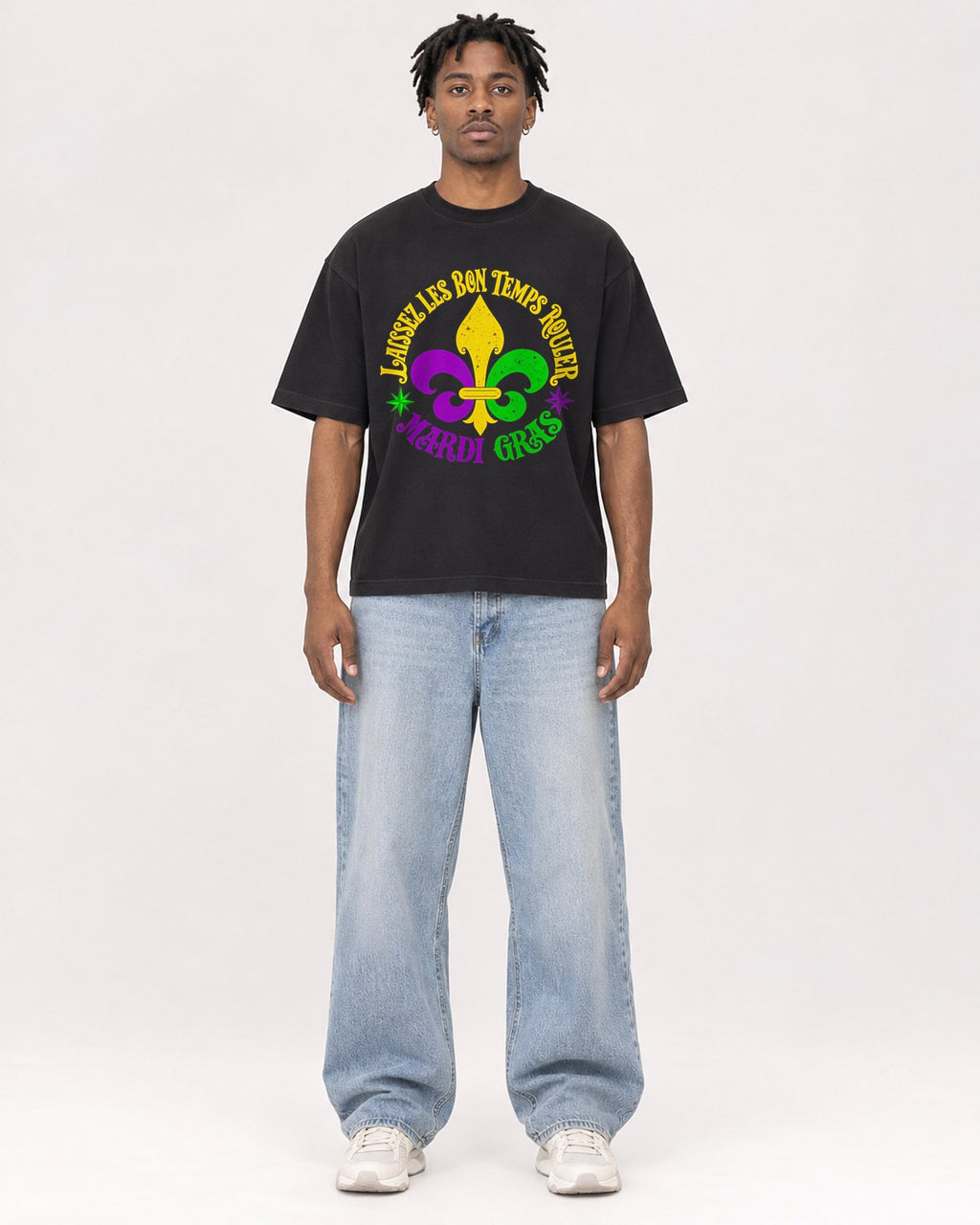 Mockup Boxy Heavyweight Tee Black male full-body 05