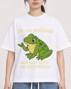 Mockup Boxy Heavyweight Tee White female close-up 21